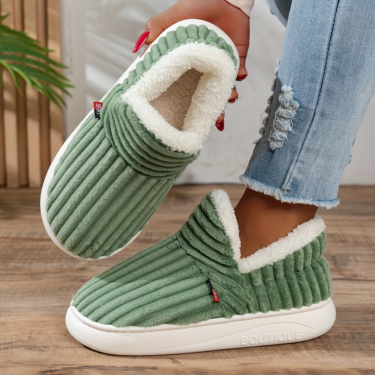 CozyStep - Chaussons Douillets Élégants