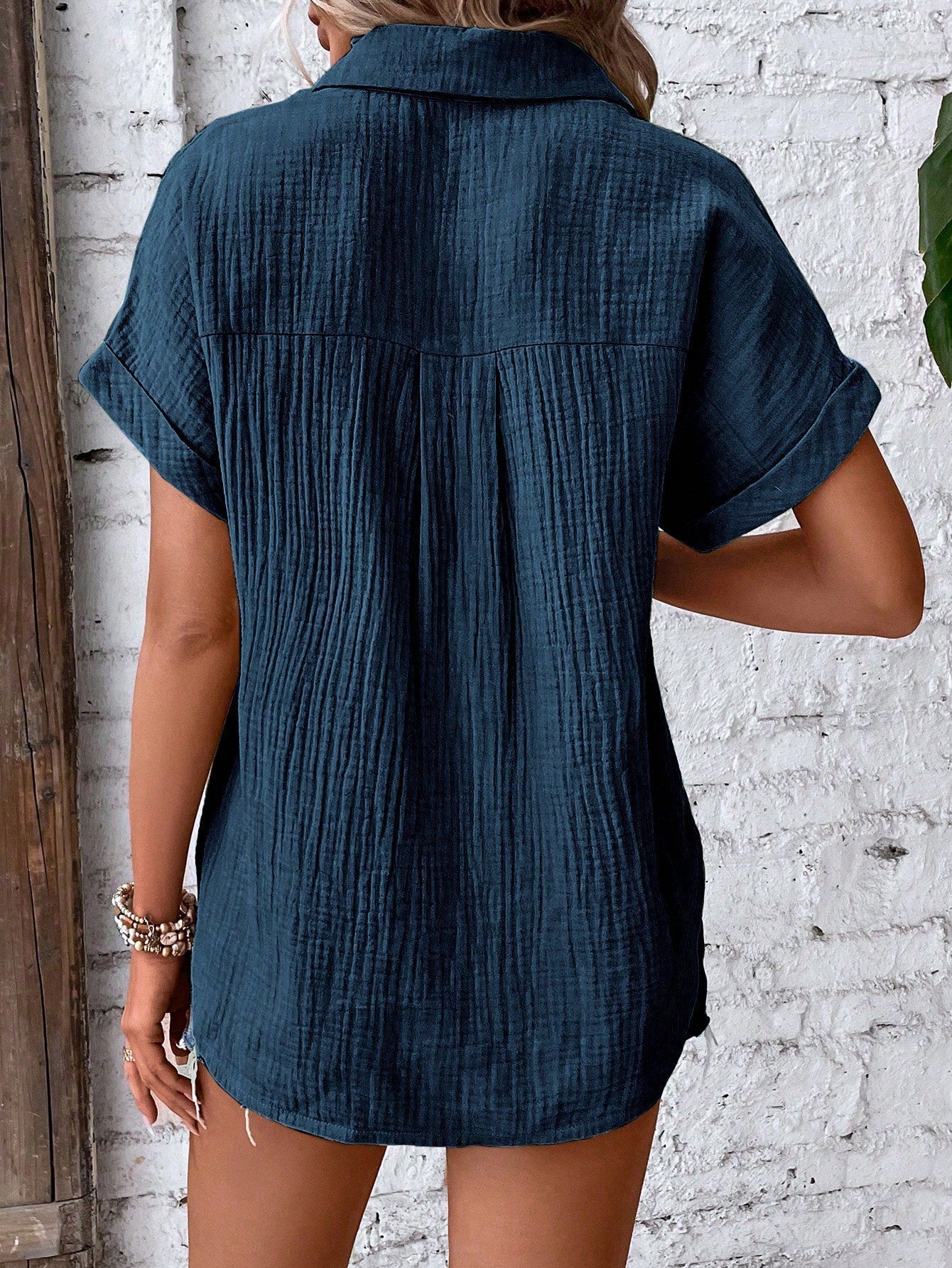 Lara - Blouse Aérienne Élégante
